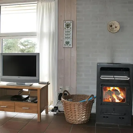 Aasa - 200m From The Sea By Interhome